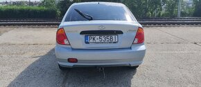 Hyundai Accent - 7