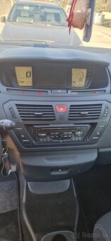 Citroen c4 grand picasso - 7