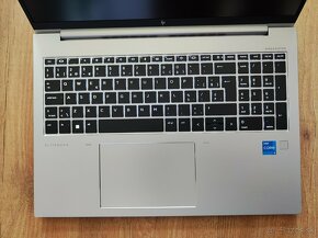 HP Elitebook 860 G10 i5-1335U 16GB 512GB 16 palců 1920x1200 - 7