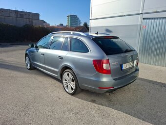 Škoda Superb 2 4x4 2.0Tdi 103kw Combi CFFB - 7