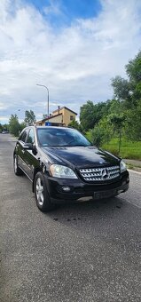 Predam Mercedes ML 500 V8  225KW rocnik 2007 - 7