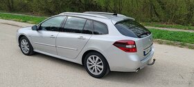 Renault Laguna 3 Grandtour 2.0 dCi Bose A/T - 7