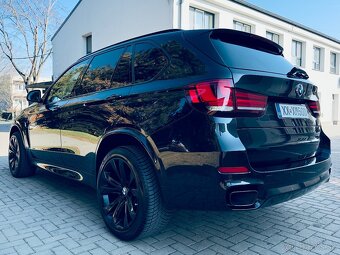 BMW X5 M50D - 7