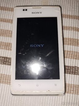 Sony Xperia - 7