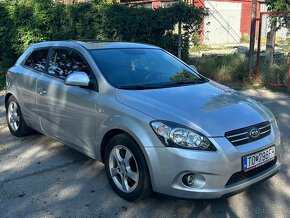 KIA CEED PROCEED 1.6 BENZÍN AUTOMAT 2010 - 7