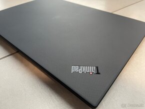 Lenovo ThinkPad P1 G2 - dotyk 4kLCD, CPU i9, 64GB RAM,512SSD - 7