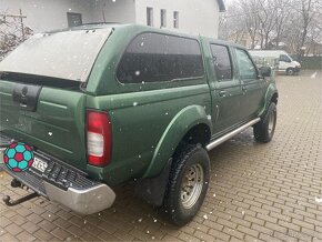 nissan navara - 7