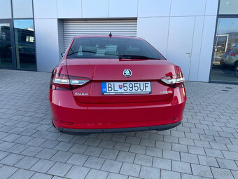 ŠKODA SUPERB L&K 2,0 TDI 110kW DSG - 7