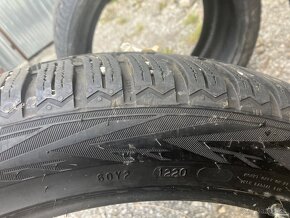 285/40 R21 NOKIAN zimné - 7