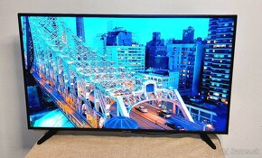 43" (109cm) Samsung TV 4K UHD Smart TV + HDR (UE43RU7092U) - 7