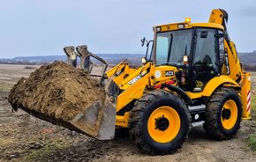 JCB 4CX - 7