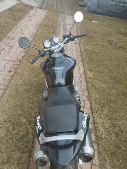 Honda Hornet 900 - 7