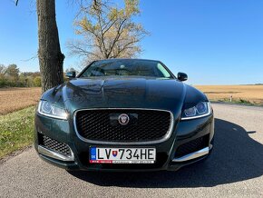 Jaguar XF - 7