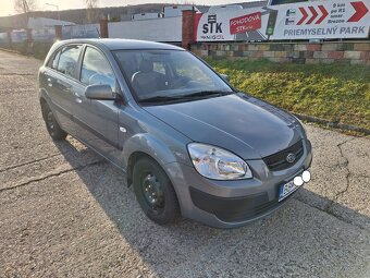 Kia Rio 1.4 LX - 7