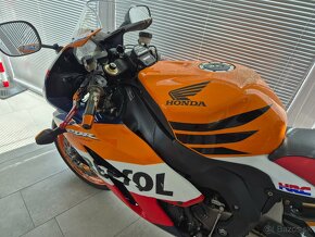 Honda CBR 1000RR FIREBLEDE - 7