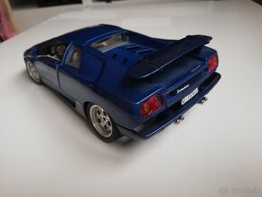 1:18 LAMBORGHINI Diablo   Bburago - 7