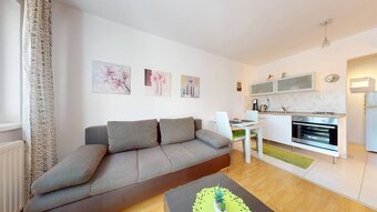 REZERVOVANÉ | 2 izbový byt, balkón 4m2, súkromné parkovanie - 7