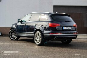 Audi Q7 - 7