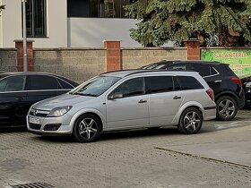 Opel Astra H - 7