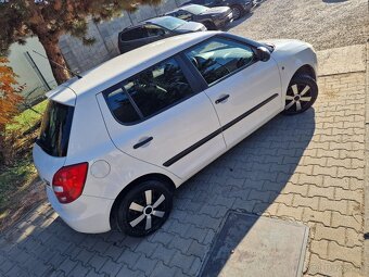 Škoda Fabia II 1.6 16V 105k Automat Ambiente (benzín) - 7