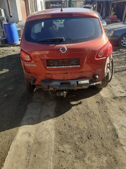 NISSAN QASHQAI J10 2.0 4x4 benzin rozpredam - 7