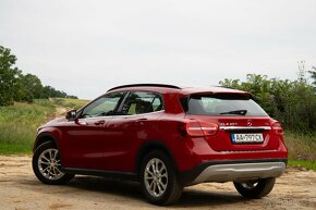 Mercedes-Benz GLA 200 d - 7