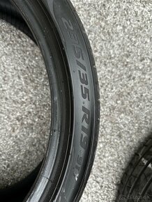 Pirelli 235/35 R19 DOT 2921 - 7