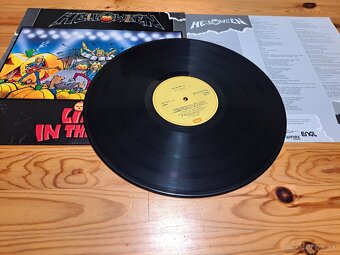 Lp HELLOWEEN-  Live in the UK - 7