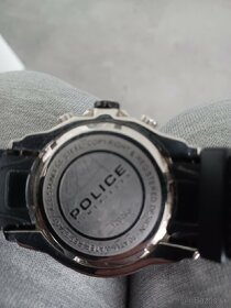 Predám panske naramkove hodinky Police - 7