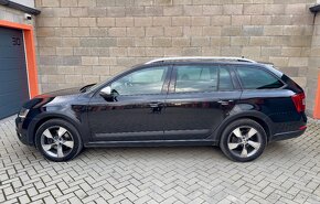 Škoda Octavia Combi SCOUT 2.0 TDI DSG 4X4 - 7