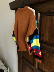 C&A farebný pletený sveter č. L - 7