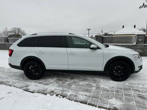 Skoda Octavia Scout 2.0TDI DSG 135kW 4x4 - 7