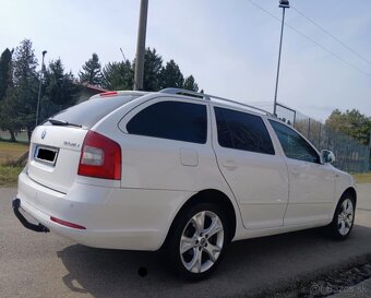 Škoda Octavia 2.0 Tdi 4x4 ELEGANCE MAX - 7