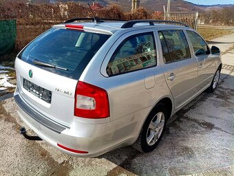 ŠKODA OCTAVIA COMBI II 2.0 TDI CR 4X4 MODEL 2012 CAMERA - 7