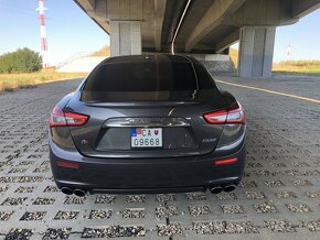 Maserati Ghibli SQ4 V6 benzín 410PS - 7