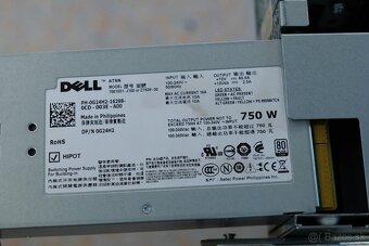 Dell R510 - 12x 3,5 HDD + 2x 2,5 HDD/SSD Interne - 7