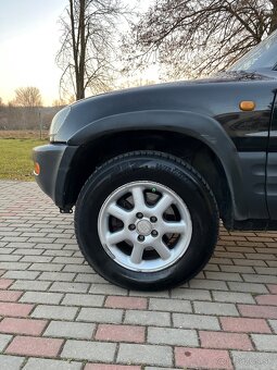 Toyota rav4 2.0 Benzin = 4x4 Uzávierka, Bez korozie = - 7