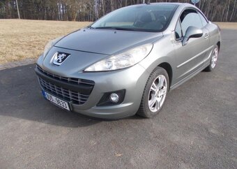 Peugeot 207 1,6 kabrio ,zachovalé auto benzín manuál 115 kw - 7