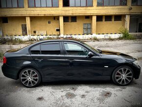 BMW E90 - 7