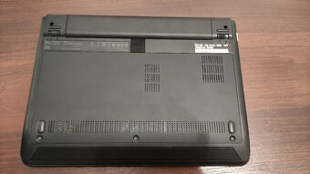 Lenovo Thinkpad x121e - 7