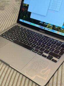 Macbook Pro 13,3” M1, 512 GB SSD, 8GB RAM - 7