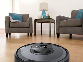 iRobot Roomba i7+ NOVÝ - 7