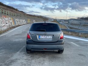 KIA RIO 1,5 CRDI len 137 000 km - 7