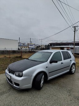 Volkswagen golf - 7