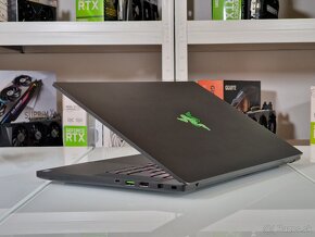 Herný notebook RAZER BLADE | i7-8750 | GTX 1060 | 16GB RAM - 7