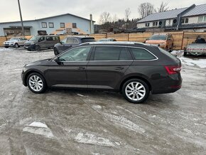 Škoda Superb III combi 2.0TDI 110kw CANTON - 7