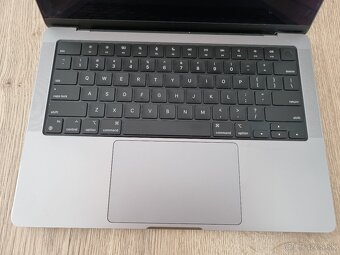 MacBook Pro 14" Apple M2 Max (2023) - 7