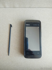 Mobilné telefóny a nabíjačky Nokia - 7
