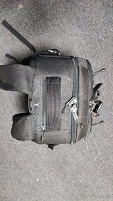 Lowepro BP 350 Runner - 7