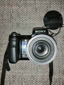 Digitálny fotoaparát z. SONY DSC-H7 - 7